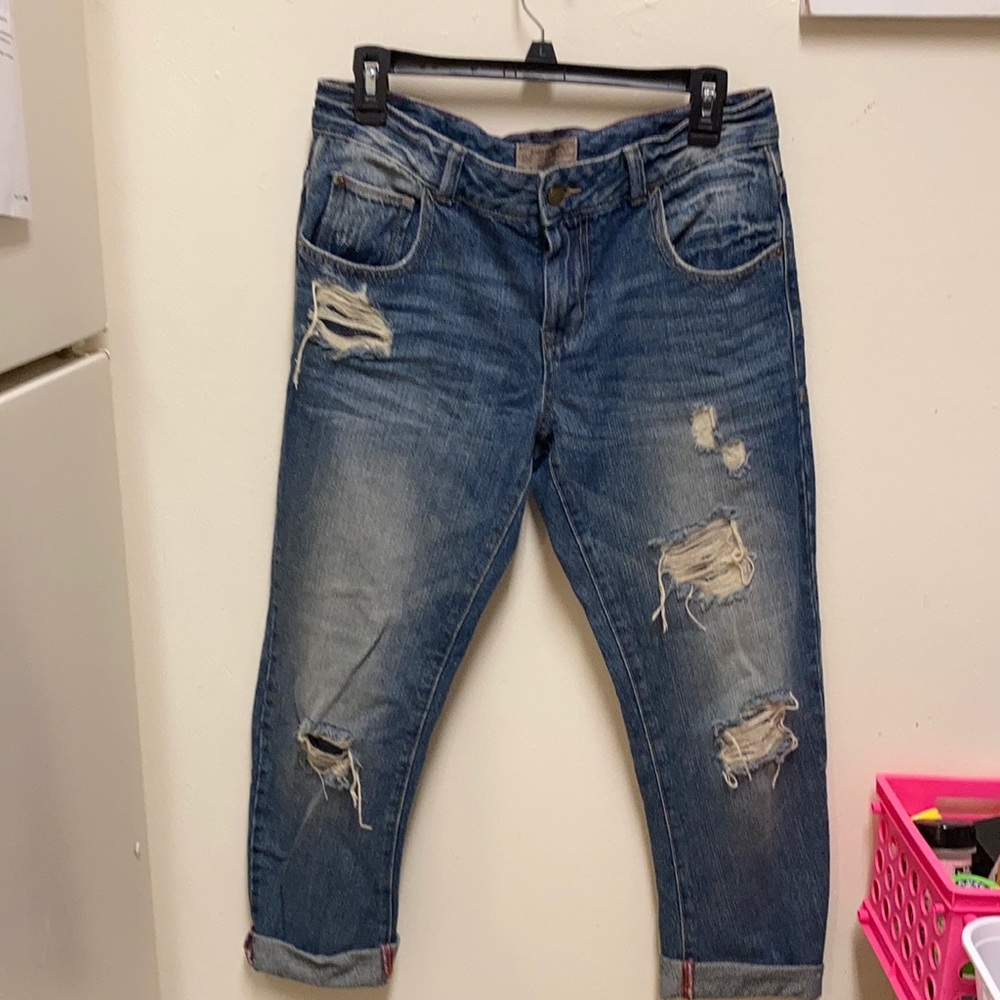 Zara Basic Dept distressed jeans 02